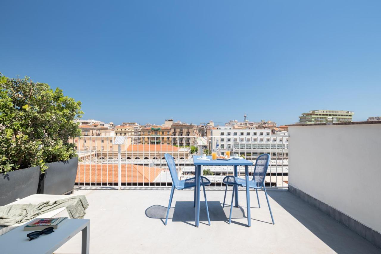 Suite Al Centro Di Palermo Con Terrazza Privata Bagian luar foto
