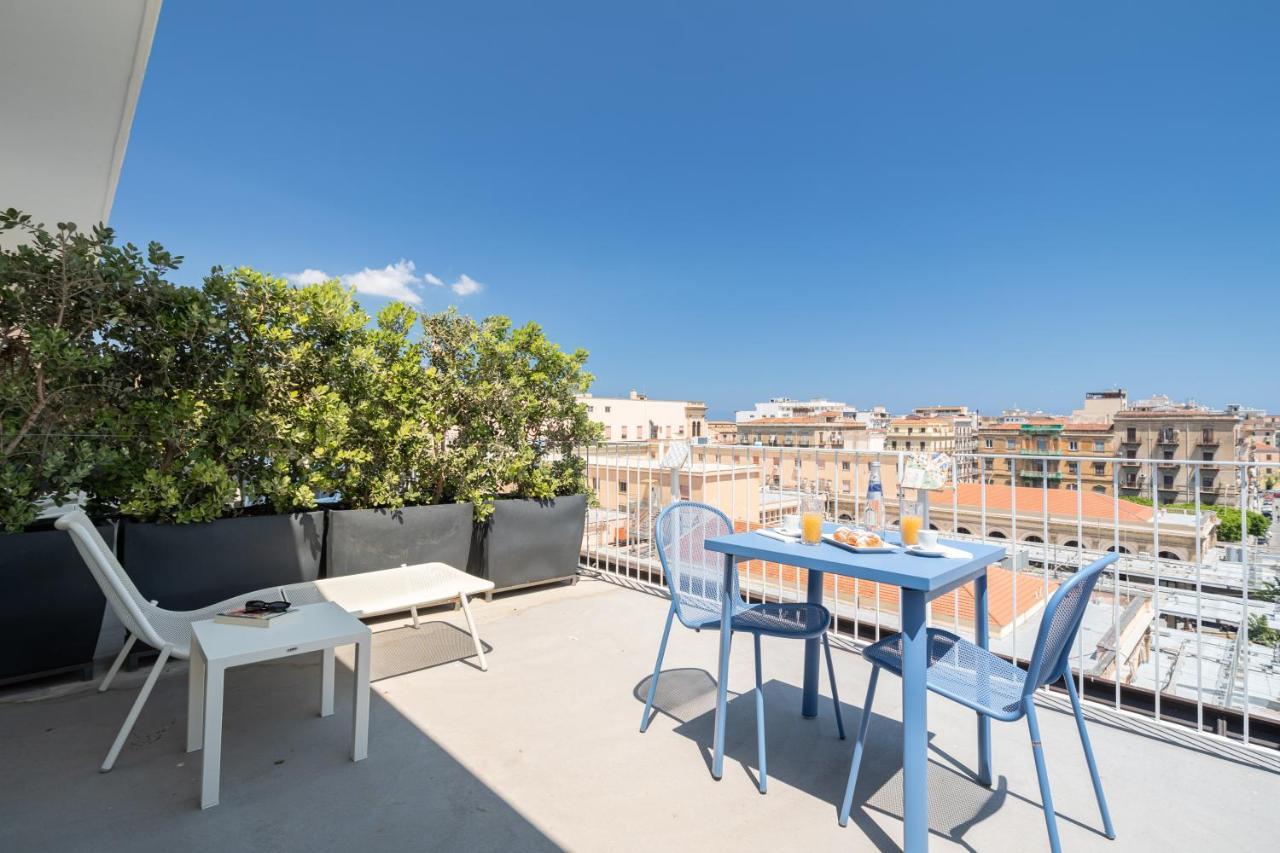 Suite Al Centro Di Palermo Con Terrazza Privata Bagian luar foto